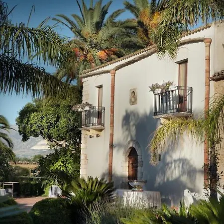 Il Baglio Della Luna Country house